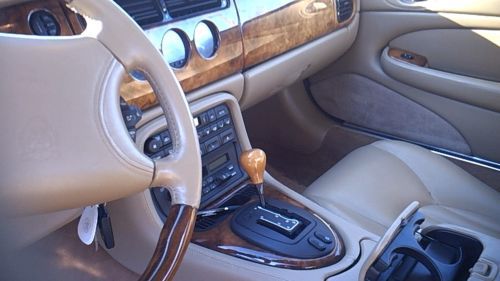 1997 Jaguar XK8 Base Coupe 2-Door 4.0L, image 6