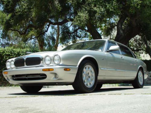 1999 jaguar xj8 l sedan 4-door 4.0l
