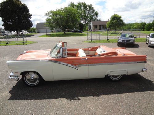 1956 Ford Fairlane Sunliner Convertible,NO RESERVE, Orig Mandarin Orange/White, image 12