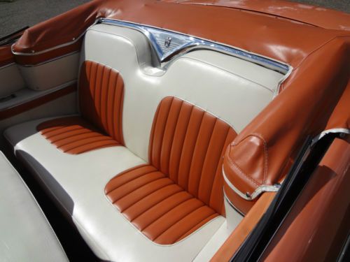 1956 Ford Fairlane Sunliner Convertible,NO RESERVE, Orig Mandarin Orange/White, image 15