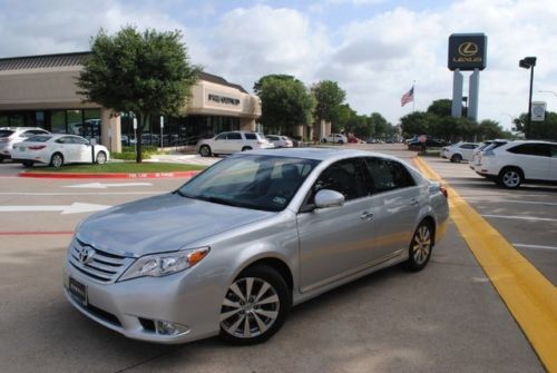 2011 toyota avalon limited one owner sunroof navigation heated leather