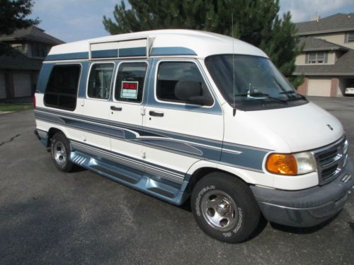 1999 dodge ram 1500 van in good condition with wheel chair lift