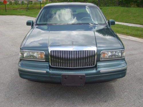 1996 Lincoln Town Car Signature Sedan 4-Door 4.6L, US $2,000.00, image 7