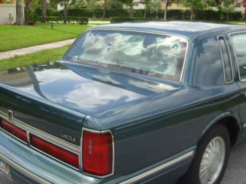 1996 Lincoln Town Car Signature Sedan 4-Door 4.6L, US $2,000.00, image 9