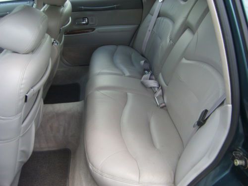 1996 Lincoln Town Car Signature Sedan 4-Door 4.6L, US $2,000.00, image 22