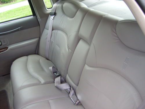 1996 Lincoln Town Car Signature Sedan 4-Door 4.6L, US $2,000.00, image 23
