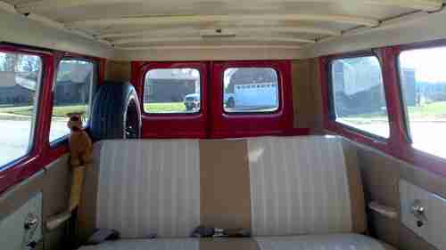 1961 Corvair Greenbrier Deluxe Van, image 7
