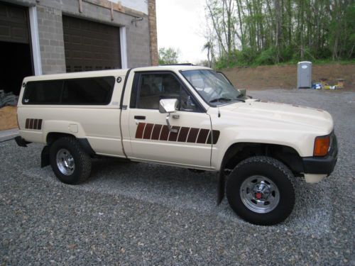 1985 toyota 4x4 beautiful original condition