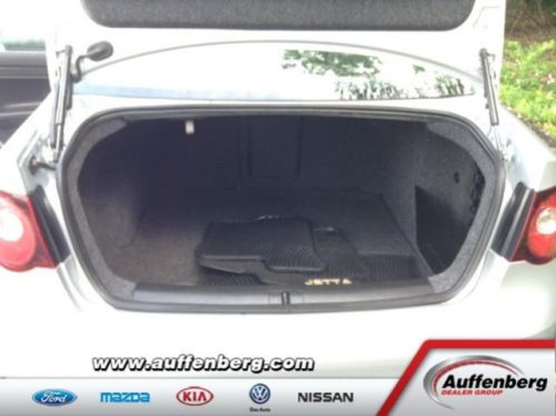 2010 Volkswagen Jetta TDI, US $15,457.00, image 2