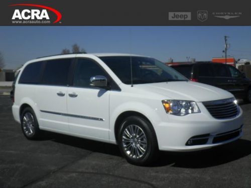 2014 chrysler town & country touring-l