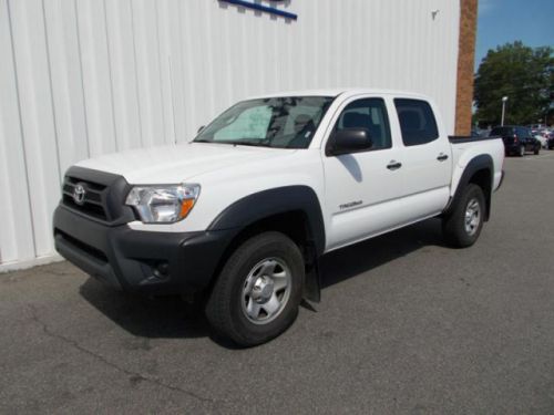 2013 toyota tacoma base