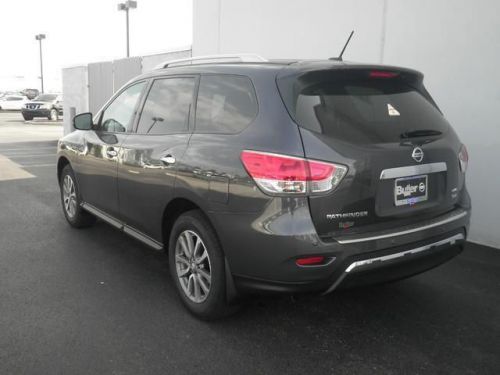 2014 nissan pathfinder sv