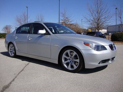 2006 550i  clean inside and out  adult driven