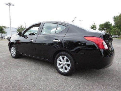 2012 nissan versa sl