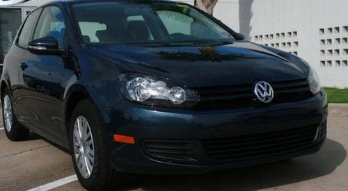 2010 volkswagen golf 2 door in blue graphite metallic