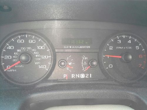 2006 Ford Crown Victoria Police Interceptor Sedan 4-Door 4.6L, image 9