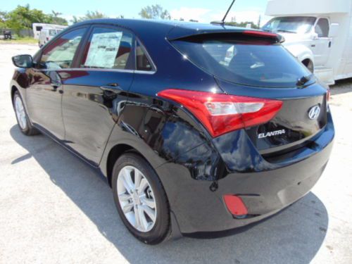 *7,000 off msrp* 2014 elantra gt a/t - black pearl - heated seats - bluetooth -