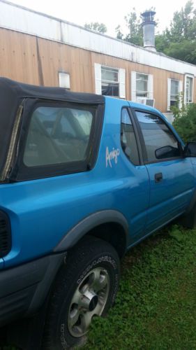 1998 isuzu amigo s sport soft top 2-door blue