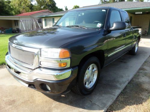 Gmc sierra extended cab pickup. 119k miles 5.3l v8!! low buy it now!!