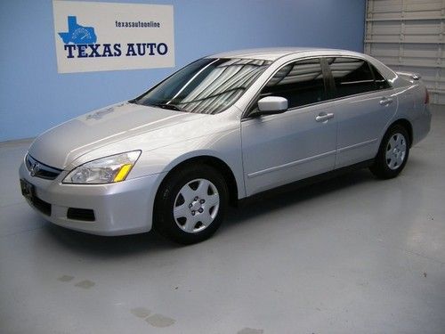 We finance!!!  2007 honda accord lx sedan automatic a/c cd rspoiler all power!!