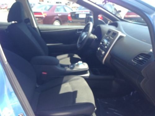 2013 NISSAN LEAF PLUG IN ELECTRIC, image 18