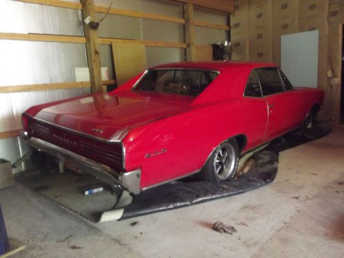 1966 gto tripower auto red 3.90 gears