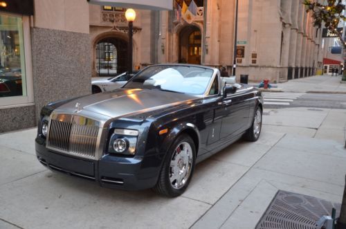 2009 rolls royce phantom drophead coupe.  tungsten with light grey.