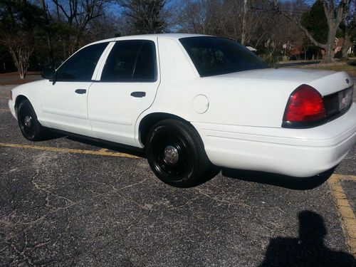 Crown victoria p 71 police intercepter