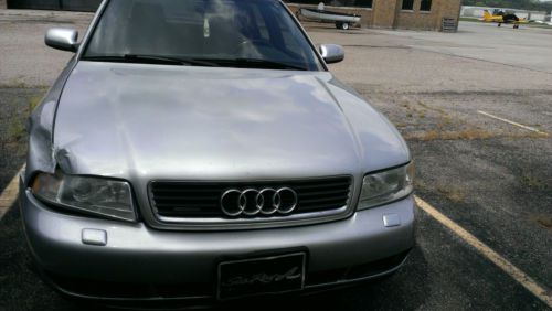 2000 audi a4 base sedan 4-door 1.8l quattro