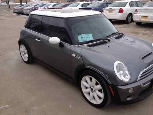2002 mini cooper s hatchback 2-door 1.6l