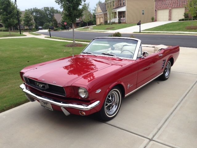 1966 ford mustang