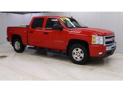 We finance, we ship, non-smoker, lt package, like new condition, 5.3l 4x4