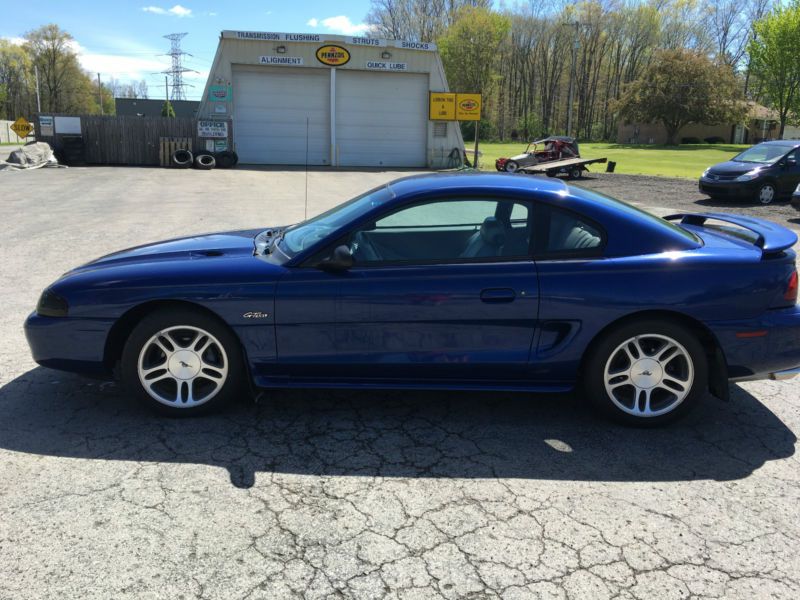 1997 ford mustang