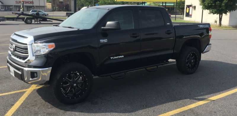 2014 toyota tundra sr5 crew cab pickup 4-door