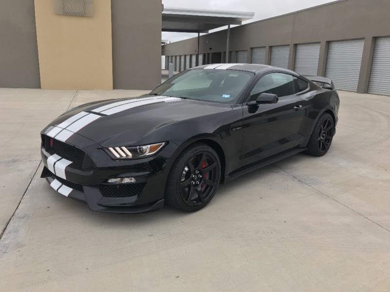 2016 ford mustang shelby gt350r