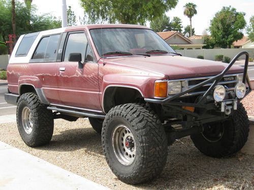 Lifted 4runner, sas, 22re, 37's  5.29 gears, custom work, hella lights, winch