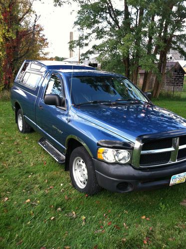 2005 dodge ram 1500 truck 30k, miles pristine condition