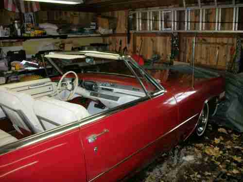 1966 Cadillac DeVille Converible, image 3