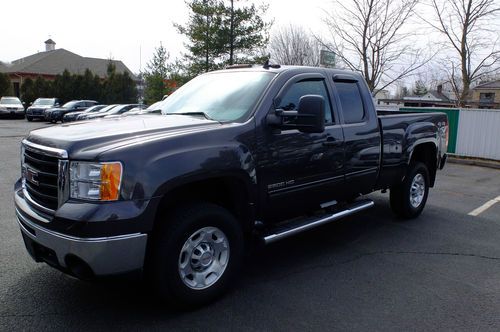 2010 gmc sierra k2500 sle- clean ! ready to roll ! clean carfax