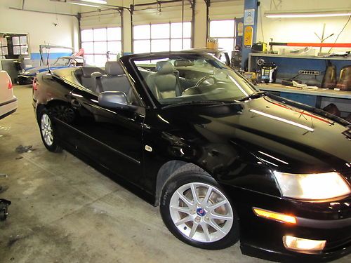 2004 9-3 arc convertible 5 spd exel cond fully serviced warranty low mi