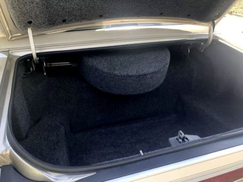 1988 Lincoln Town Car, US $11,900.00, image 16