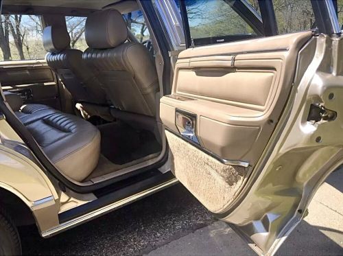 1988 Lincoln Town Car, US $11,900.00, image 19
