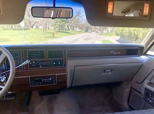 1988 Lincoln Town Car, US $11,900.00, image 25