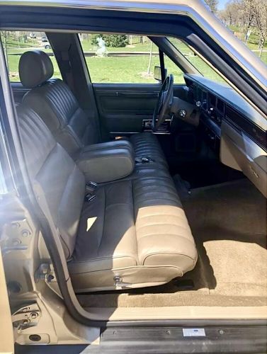1988 Lincoln Town Car, US $11,900.00, image 26