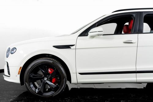 2023 Bentley Bentayga V8, US $195,999.00, image 3
