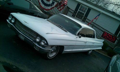 1962 cadillac 4 door sedan