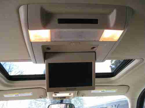 2007 Chevrolet Suburban 1500 LT $$7800$$ 4WD 5.3L DVD, image 4