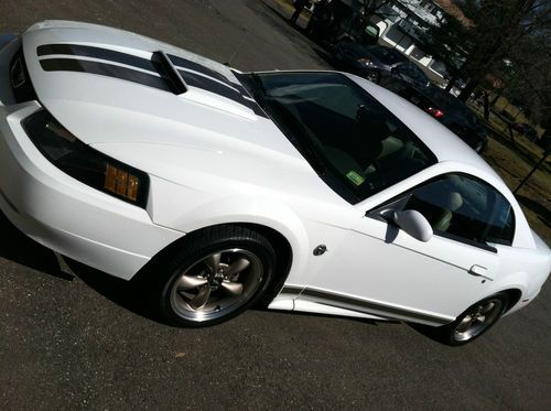 2004 ford mustang gt coupe 2-door 4.6l