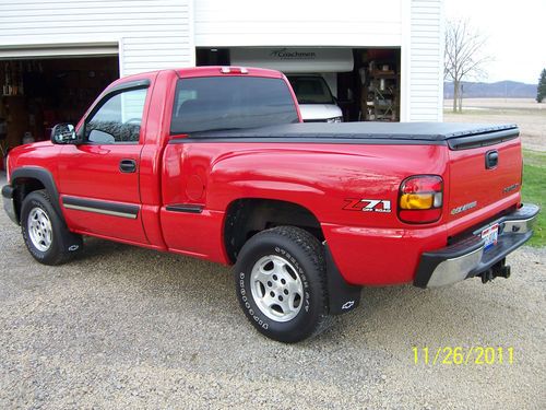 2004 chevrolet silverado 1500 ls standard cab pickup 2-door 5.3l