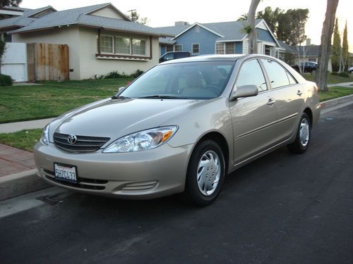 2004 toyota camry le sedan 4-door 2.4l